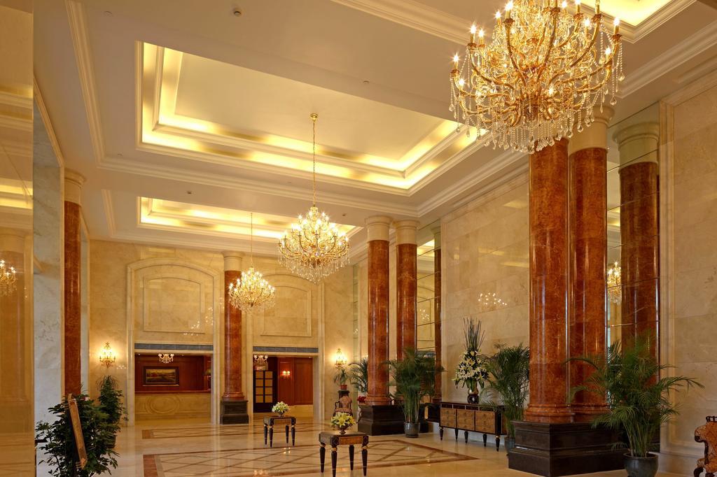 Alton Hotel Wuhu Екстериор снимка